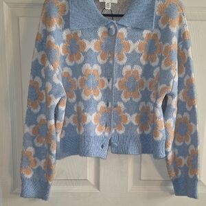 Chic Floral Blue and Cream Cardigan